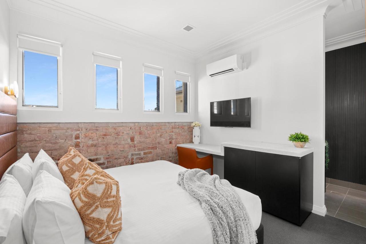 Grand Hotel And Studios Wyong Extérieur photo