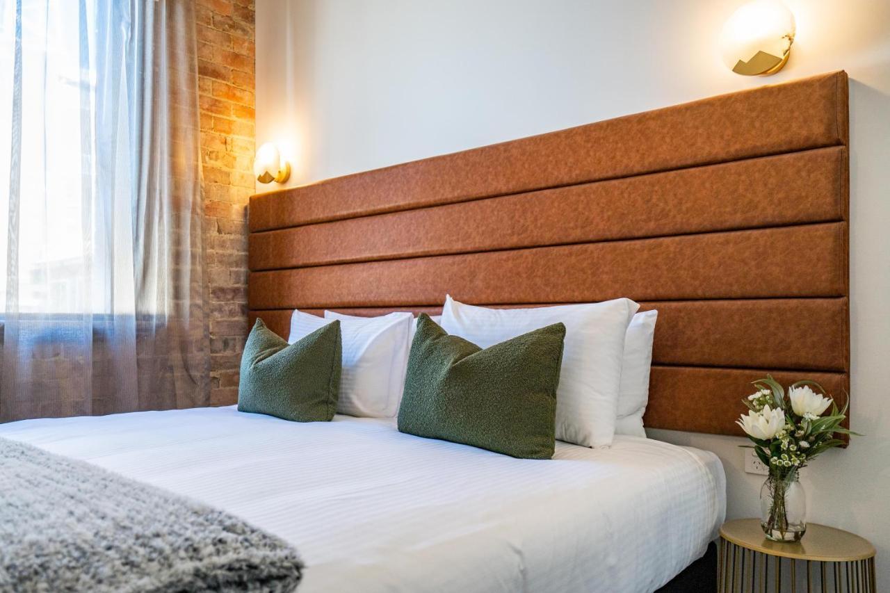 Grand Hotel And Studios Wyong Extérieur photo